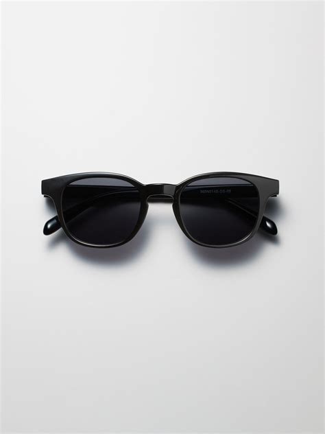 uniqlo boston square sunglasses|uniqlo stores.